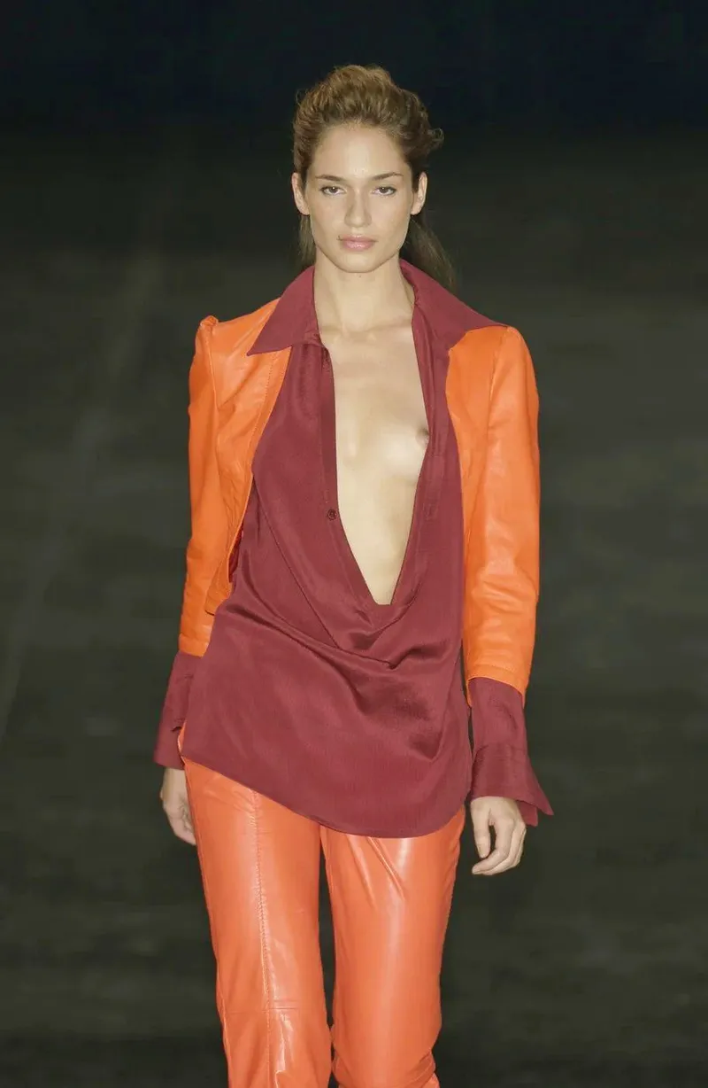 Thumbnail Lindsay Frimodt Shines in Dirk Bikkembergs Prêt-à-Porter