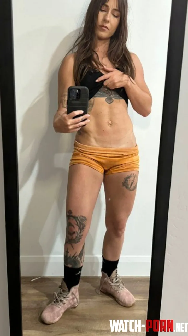 Just appreciating my fit body today by sl1mth1ck