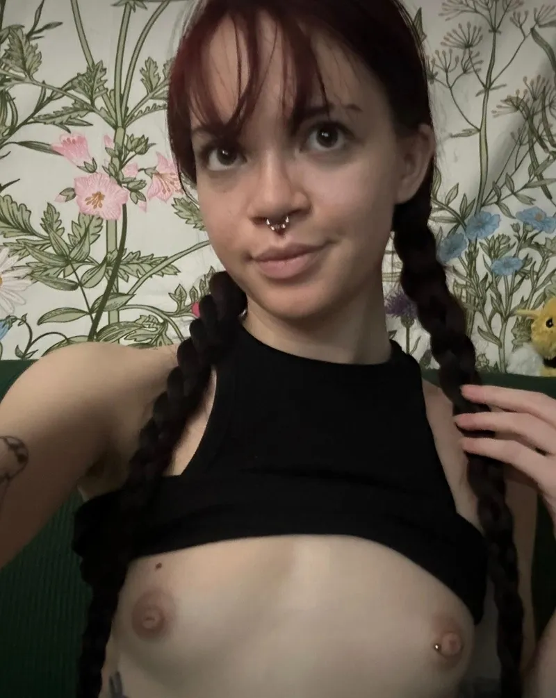Thumbnail Join Eclipzeah in Debunking Myths About Flat Tits with aa_cups