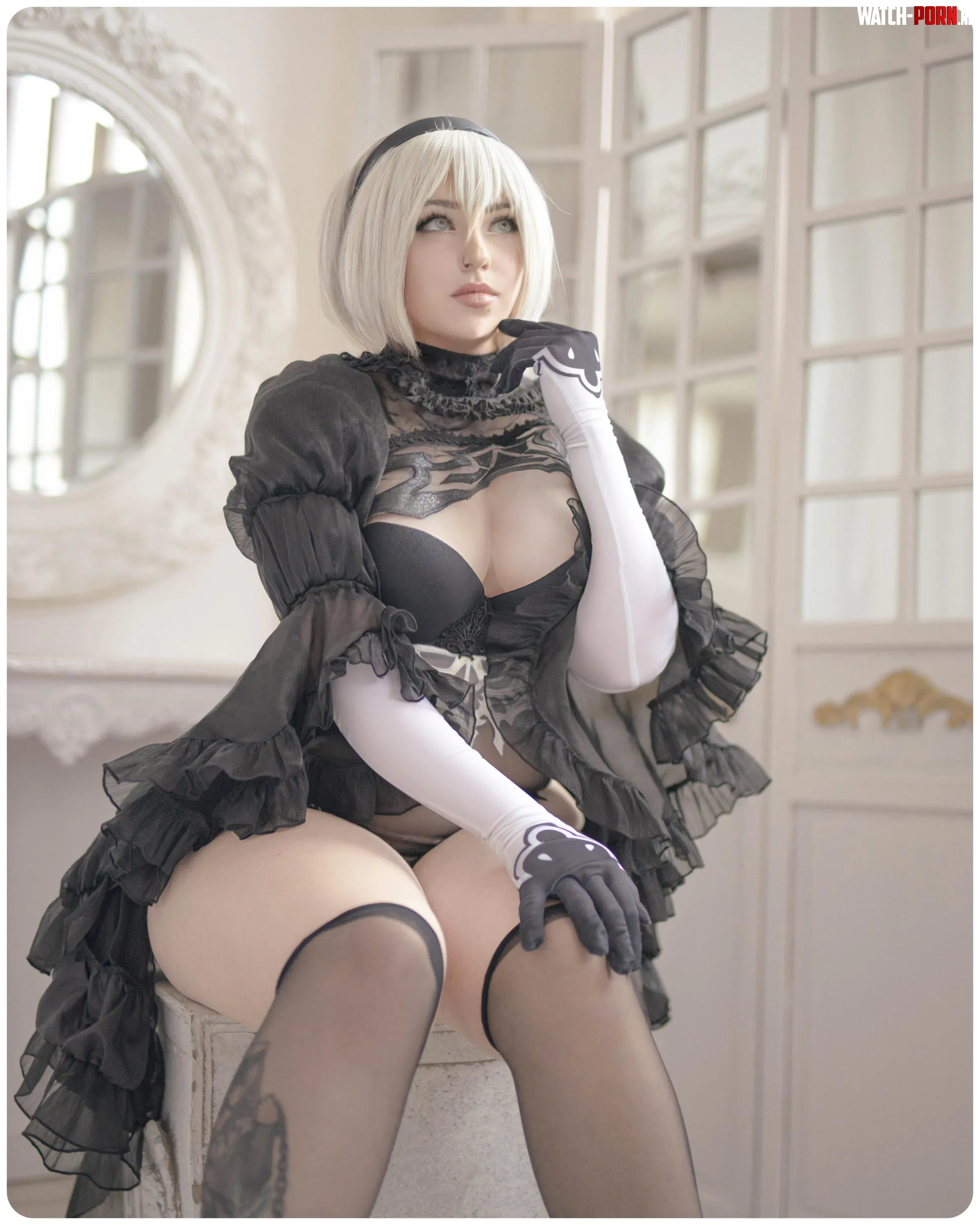 Kuroitsne cosplaying 2B by Kurokitsunexcos