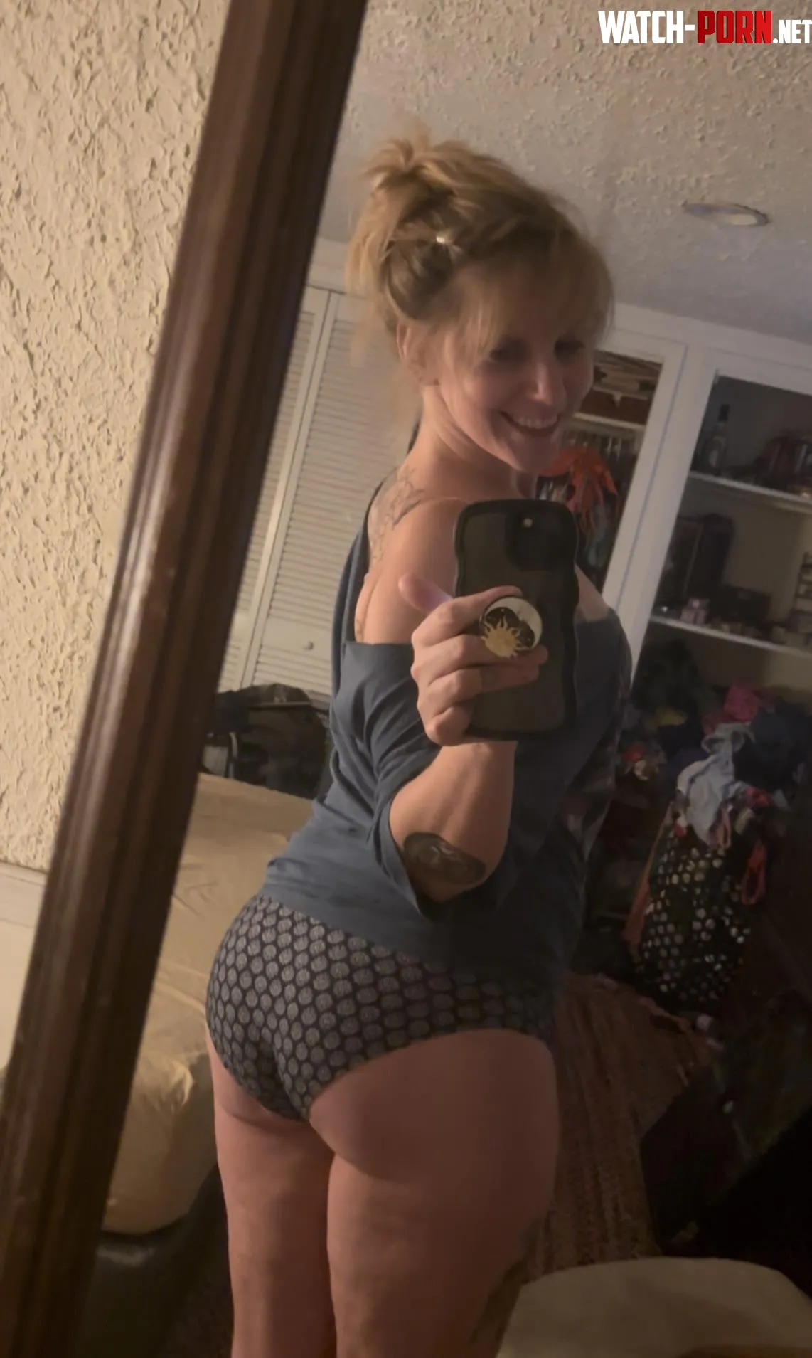 For those that like a lot of junk in the trunk.. by NoraVines