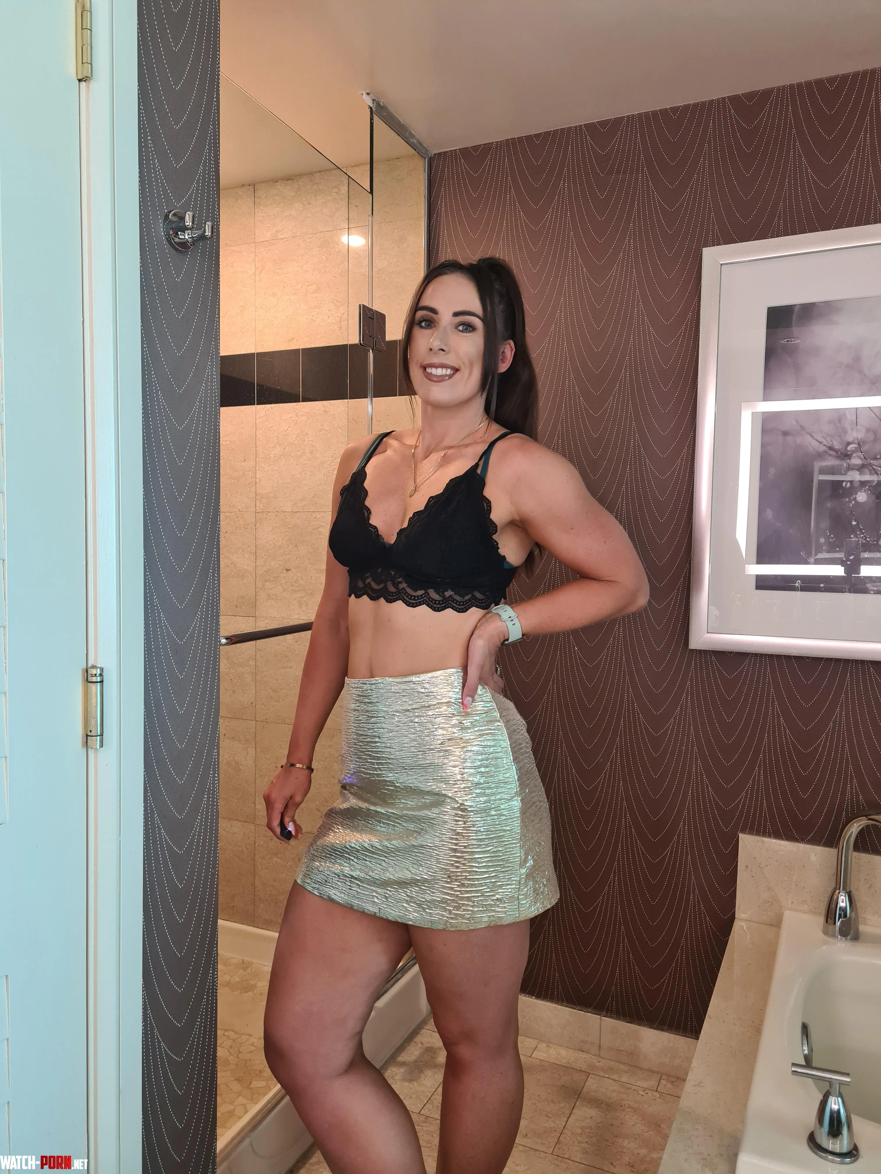 Cute lil black crop ✨️ by blueeyegymga1