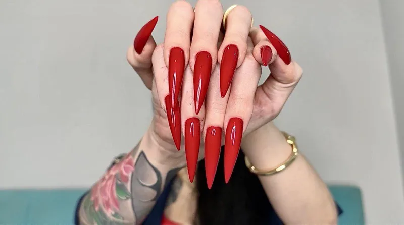 Thumbnail Juliadomaina Shines in 'Red for Monday' - A Nail Fetish Delight