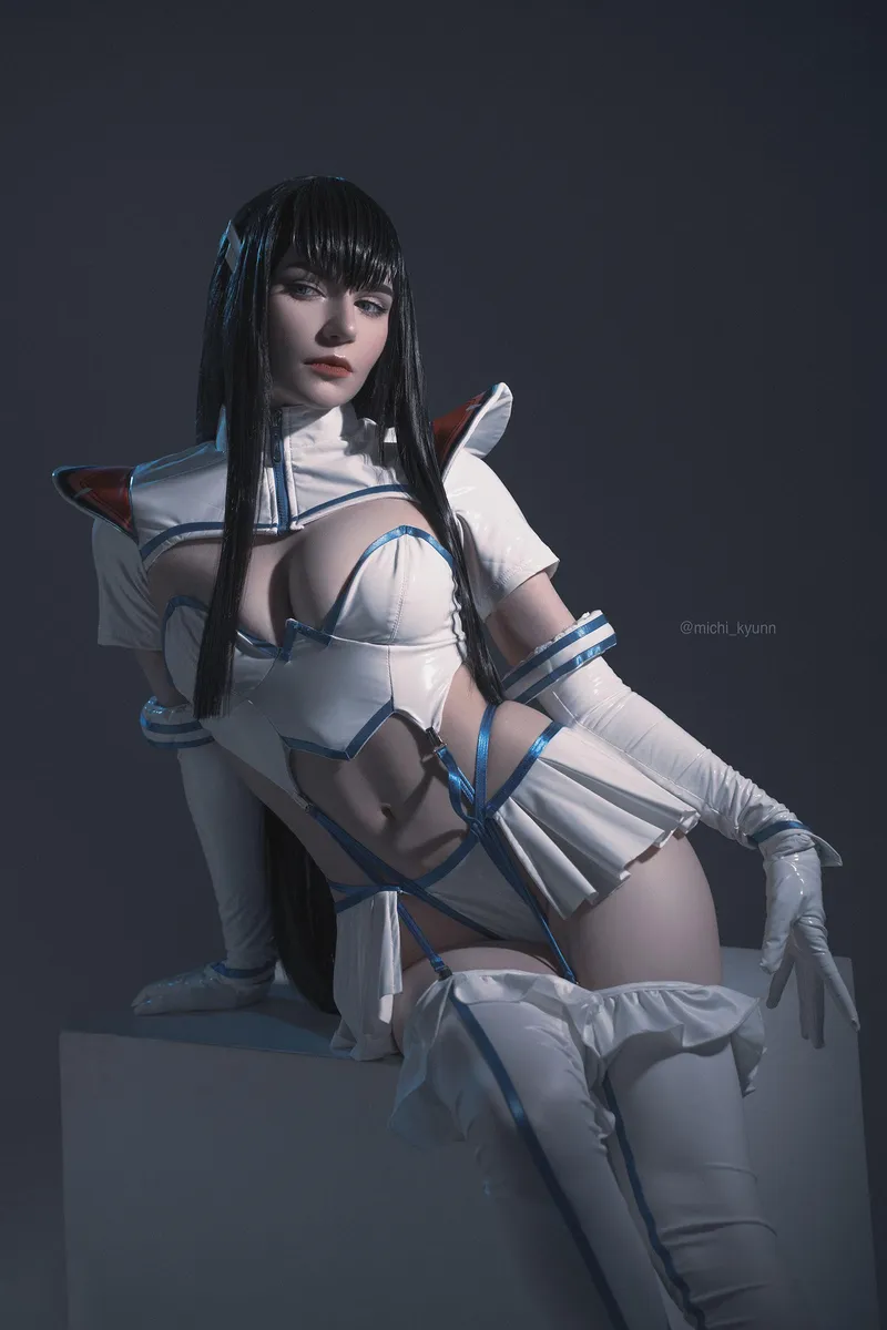 Thumbnail Cosplay Beauty Embodied: Kiryuuin Satsuki's Charisma by michi_kyunn