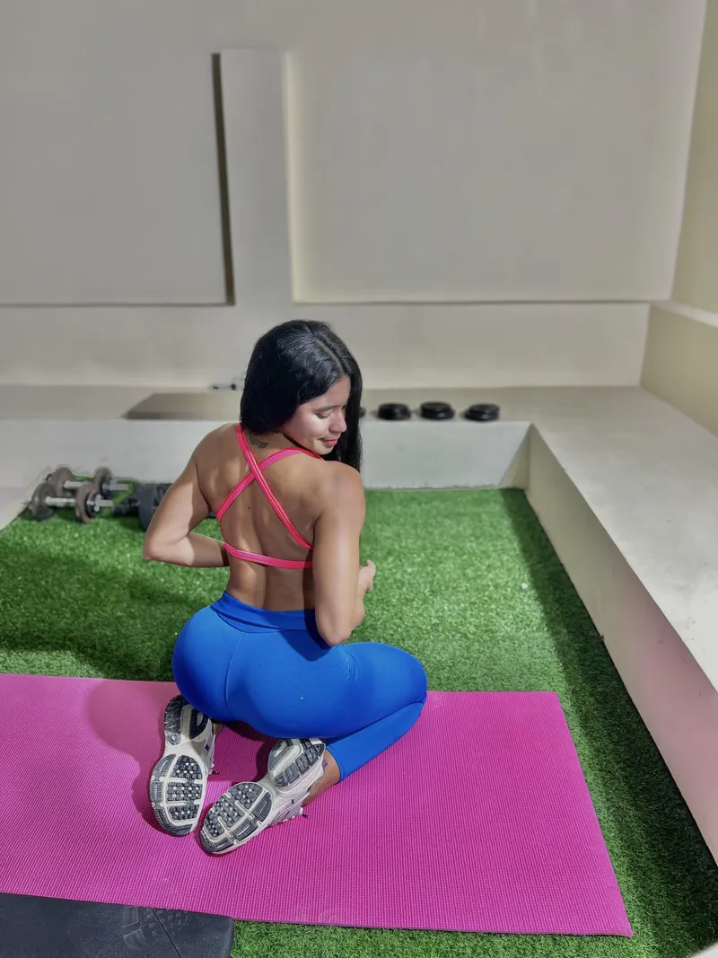 Thumbnail Yoga Unwound: Dive into maggiemarina's Practice - YogaPants category