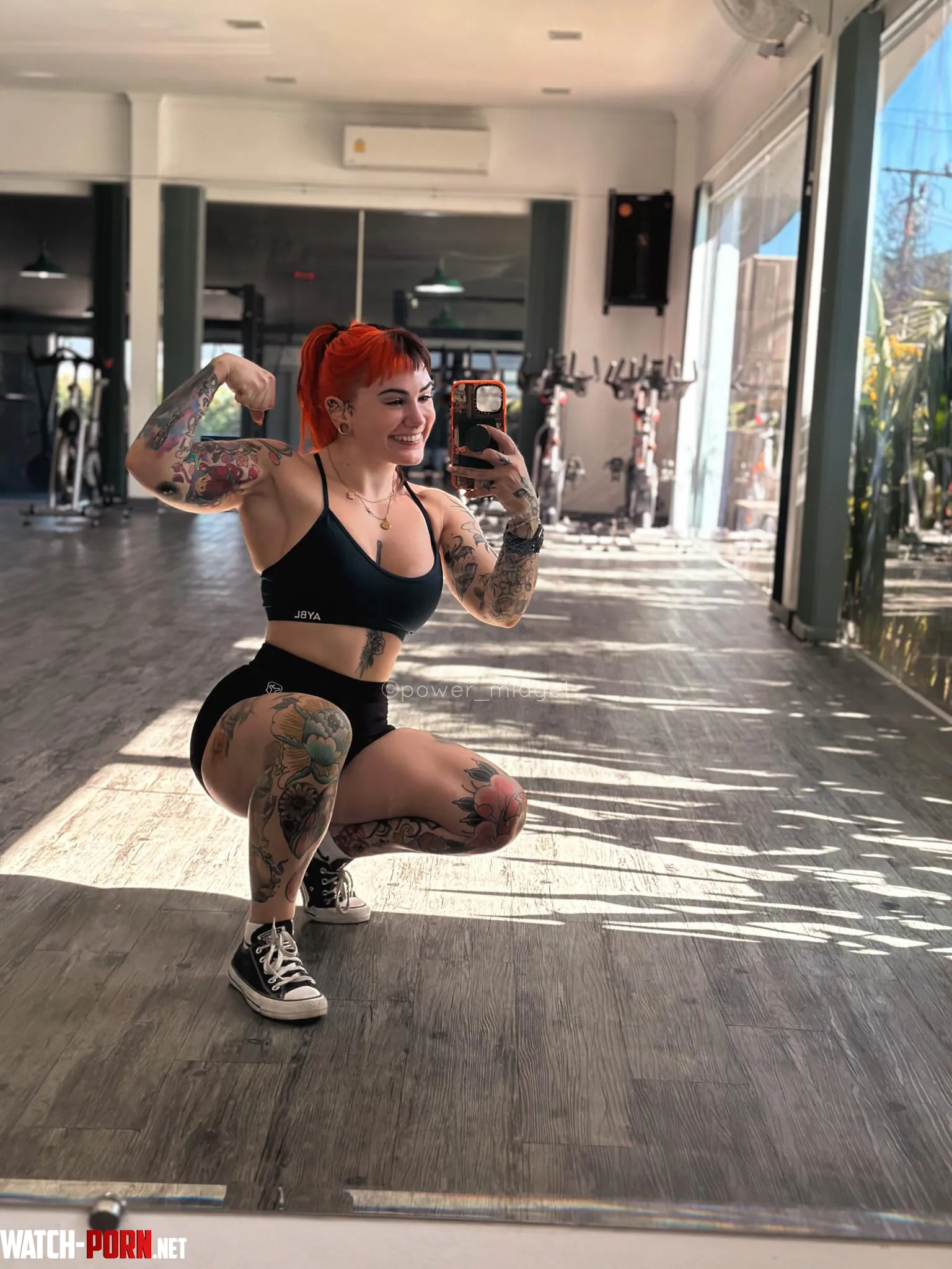 do you think you can handle working out with a powerlifter? by power_midget