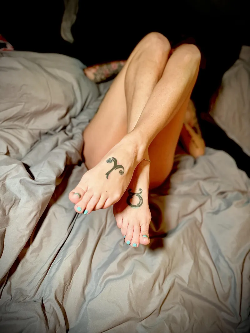Thumbnail I Think My Legs Need More Tattoos by dd16dani | Legs