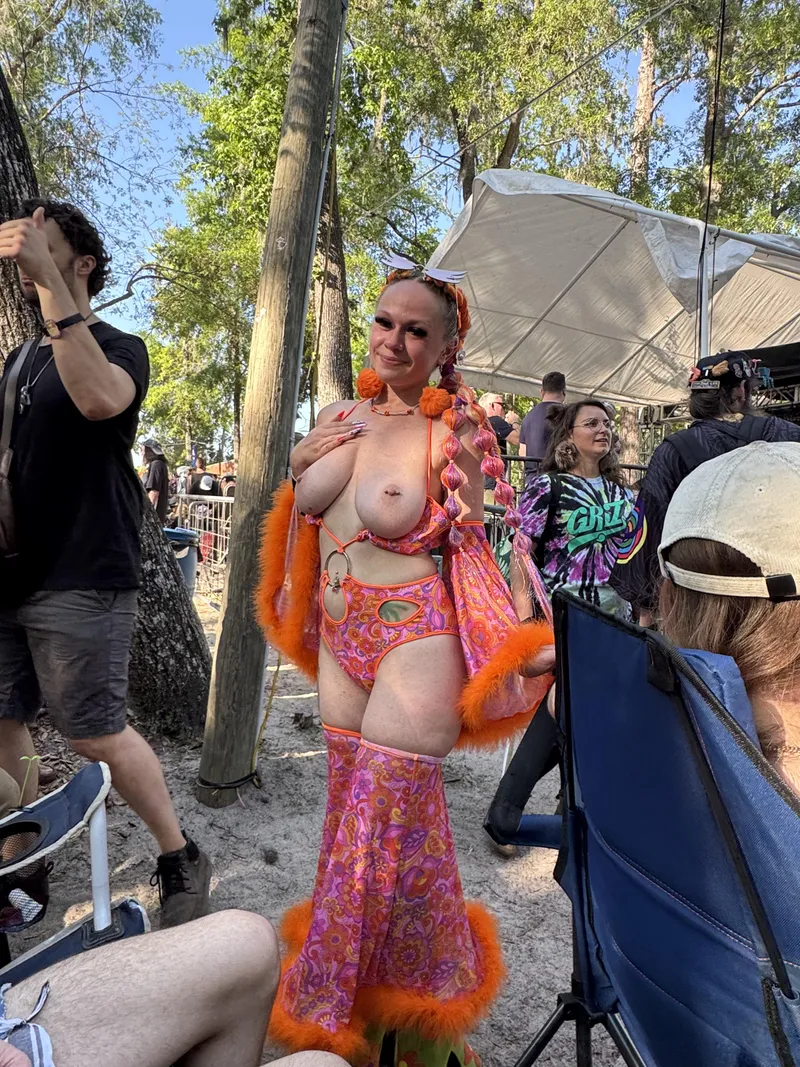Thumbnail megs__dead: Bold Statement with Exposed Outfit