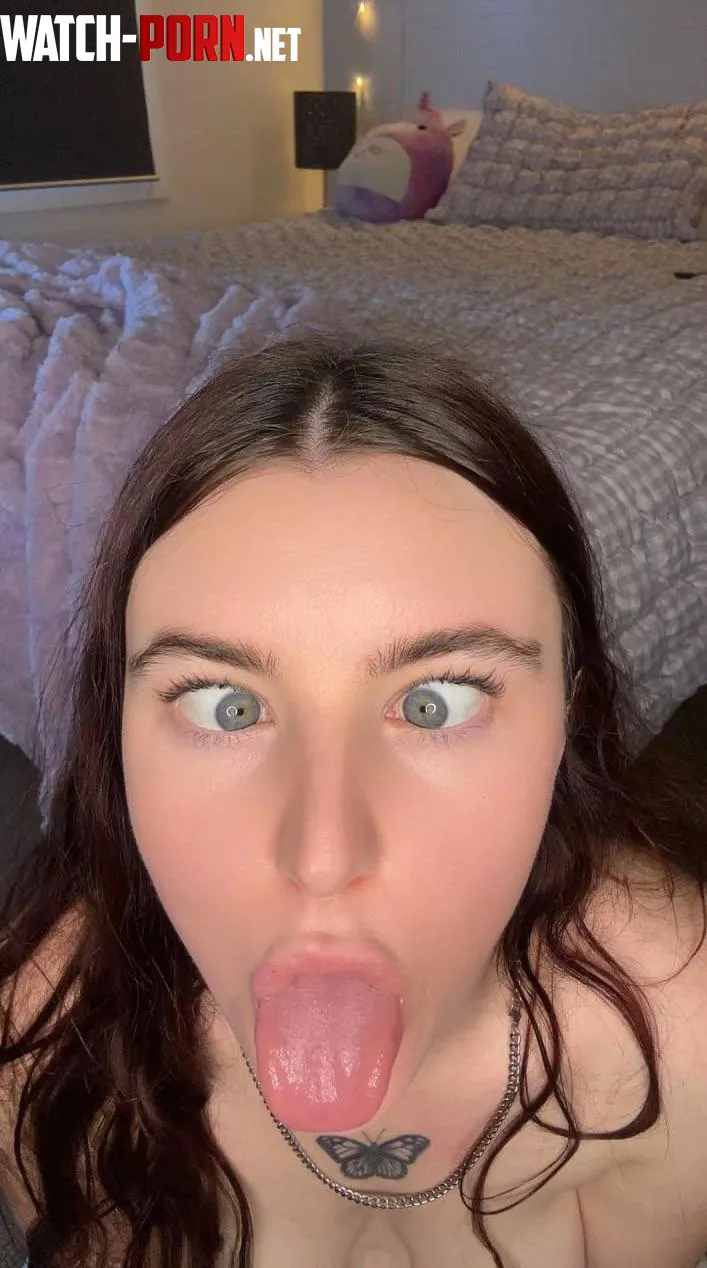 Wld you fuck that ahegao slut? by LanaMarzi