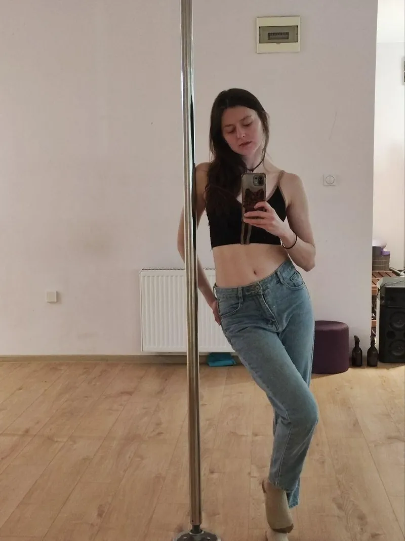 Thumbnail Super_puressa's Stylish From Training Look | croptopgirls