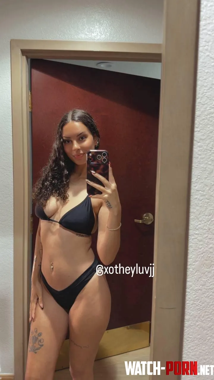 Do you like Italian girls ;) by xotheyluvjj