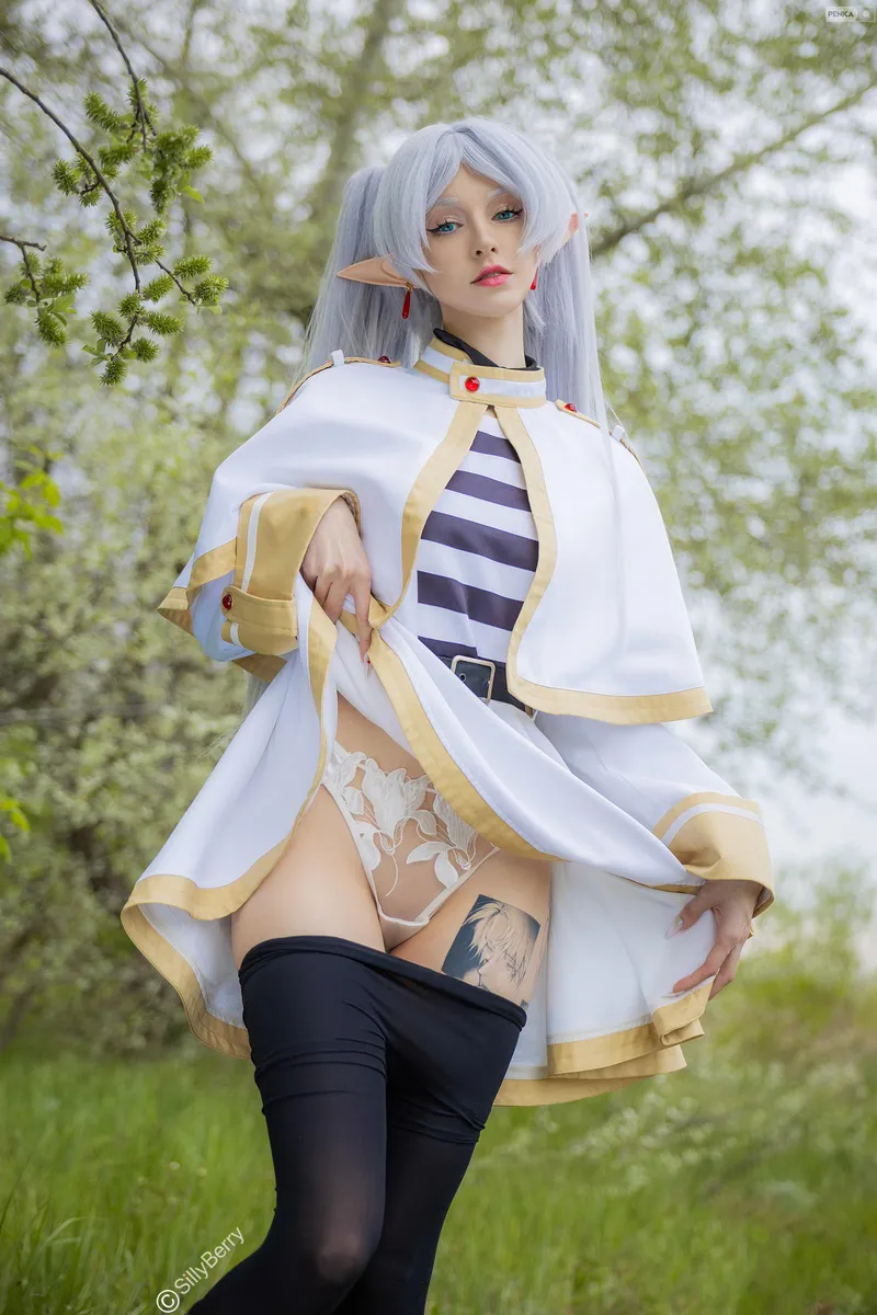 Thumbnail Late Dog 4101 Explores Frieren Cosplay