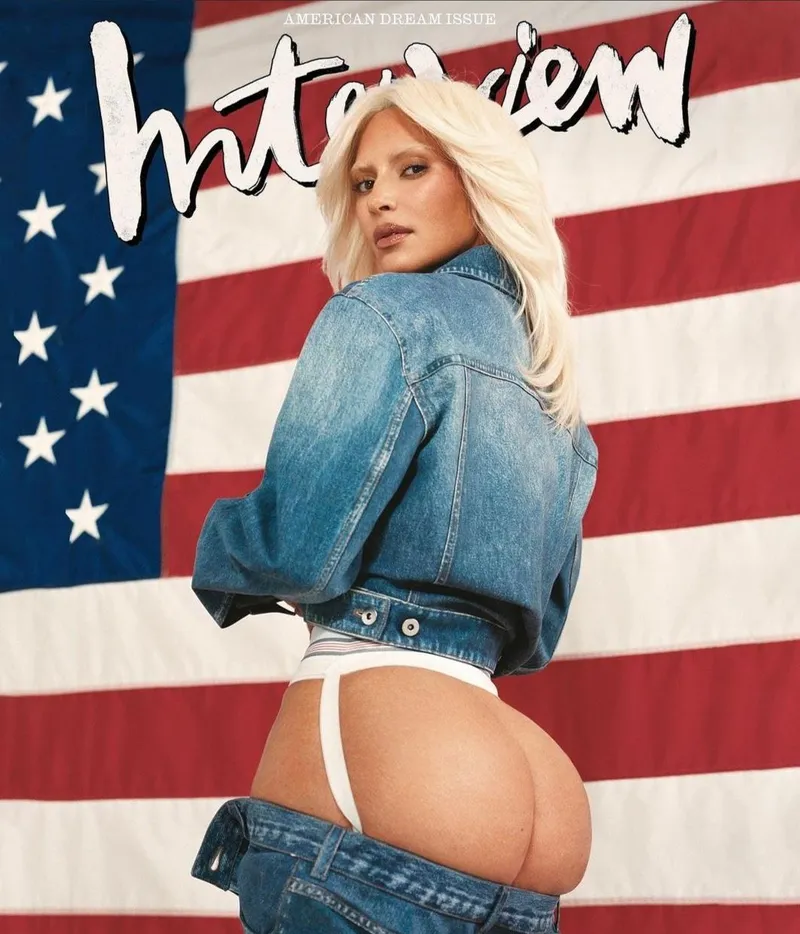 Thumbnail Iconic Beauty: Kim Kardashian Stuns in HipHopGoneWild