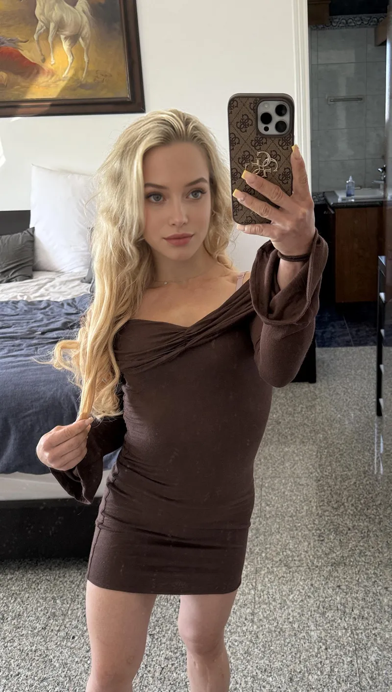 Thumbnail Tight Dress Magic: logicchaos- Captivates