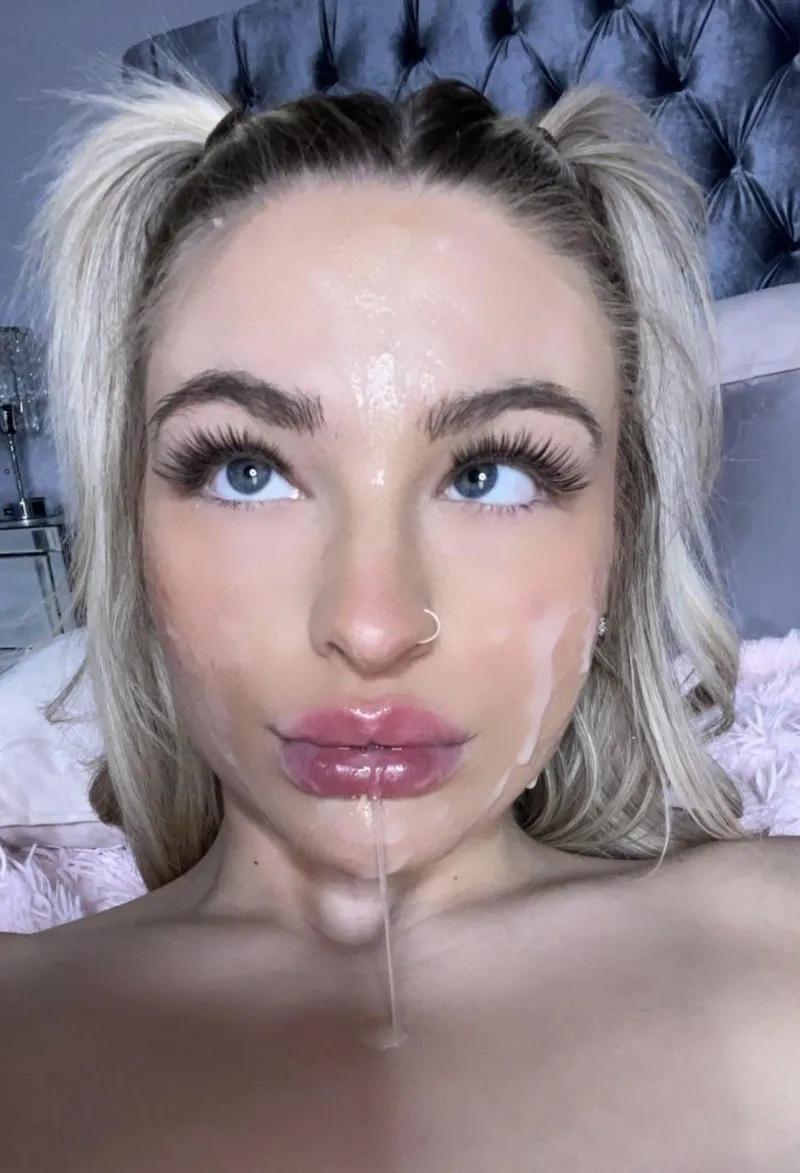 Thumbnail Embrace Your Natural Beauty with Minimalist Makeup Tips by ninablondie