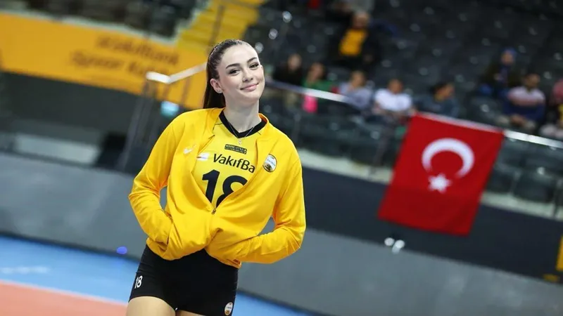 Thumbnail DemarcusNoe Introduces Zehra Güneş in the VolleyballGirls Category