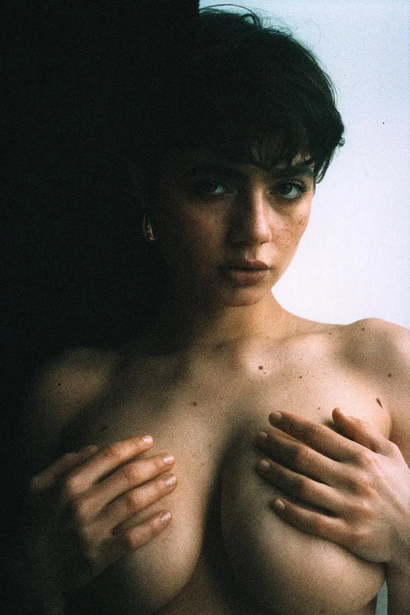 Thumbnail Meet Solomia Maievska: A Glimpse into the Life of Models