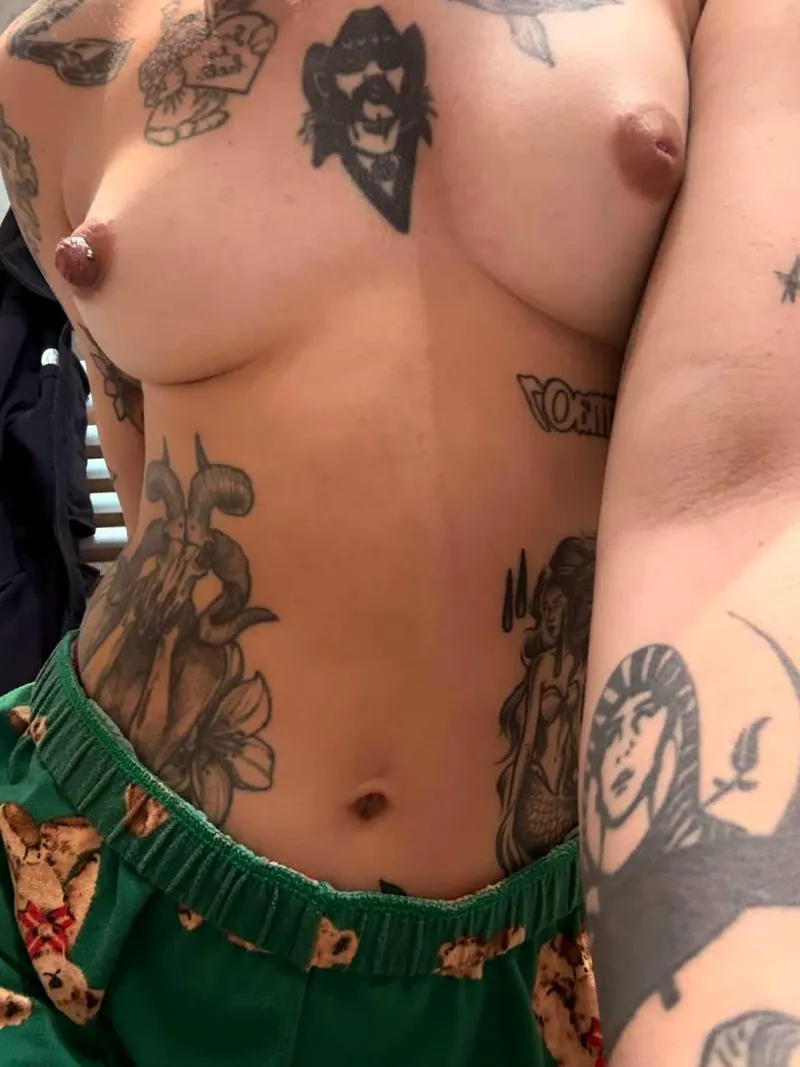 Thumbnail Are My Little Tits Setting the Room on Fire? - DramaticMia | HotGirls