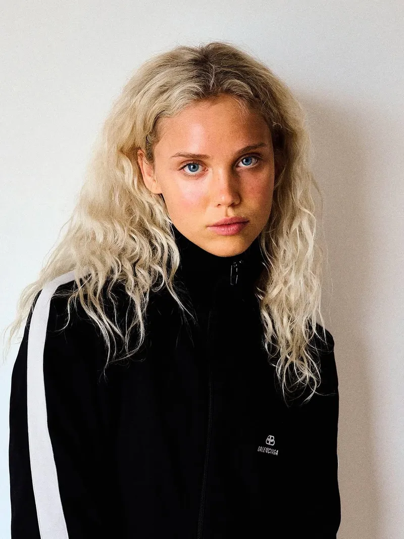 Thumbnail Ingrid Bjerg-Raft: Scandinavian Beauty | RatScorpion_69