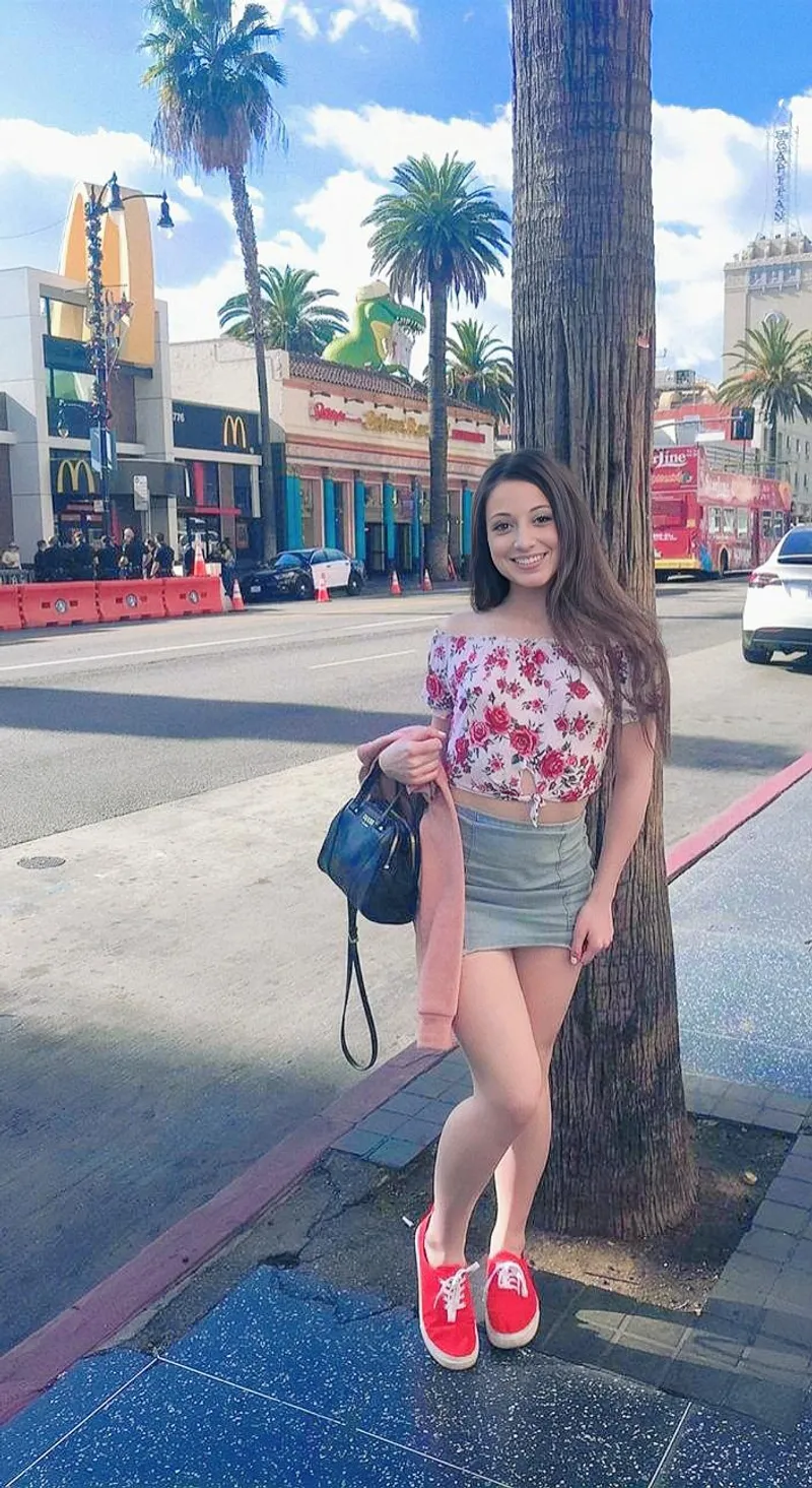 Thumbnail Travel the World with Cassie_amber69: A Heartwarming Journey