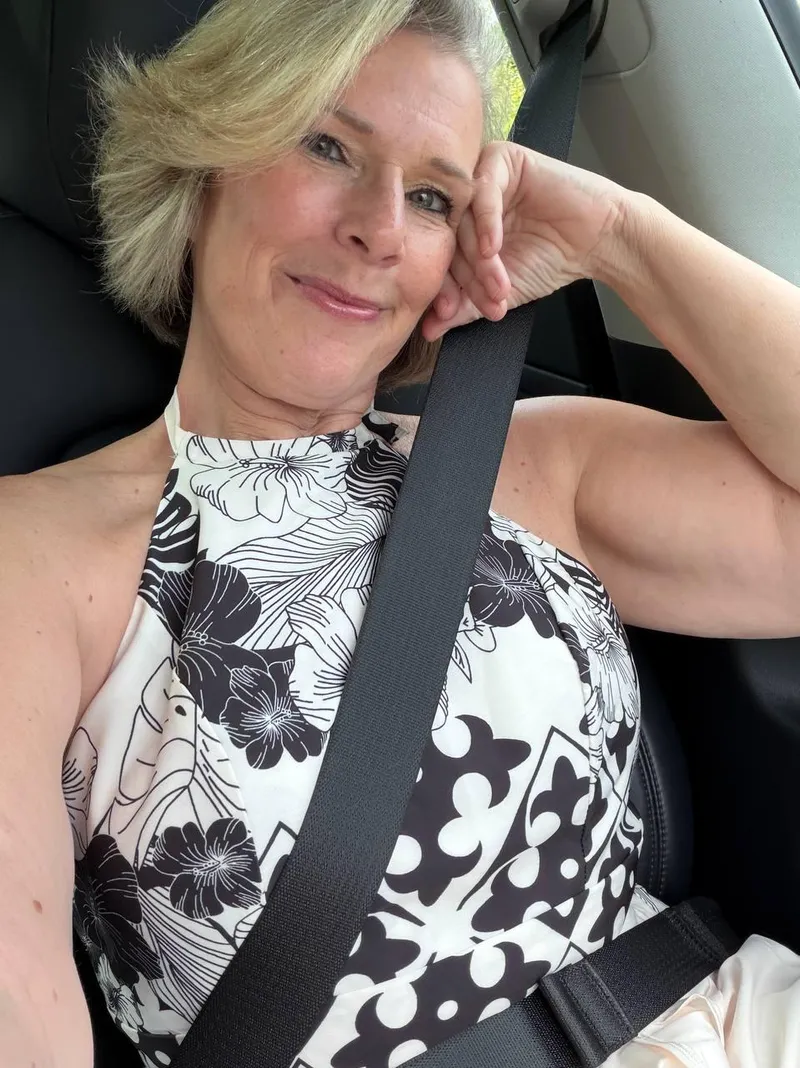 Thumbnail Older Perspectives: Sexy_Jemma Seeks Opinions on Beauty