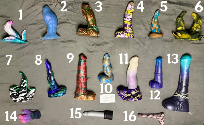 Thumbnail Syntec88's Sales Listing: 16 Toys from Bad Dragon and More