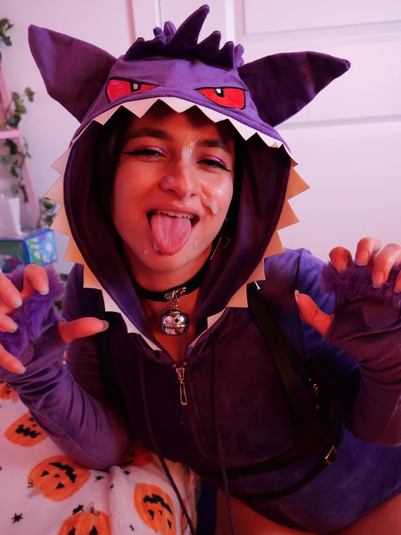 Thumbnail cherryblossommgirl's Gengar Costume Encounter: A Memorable Facial | Cumshots Category
