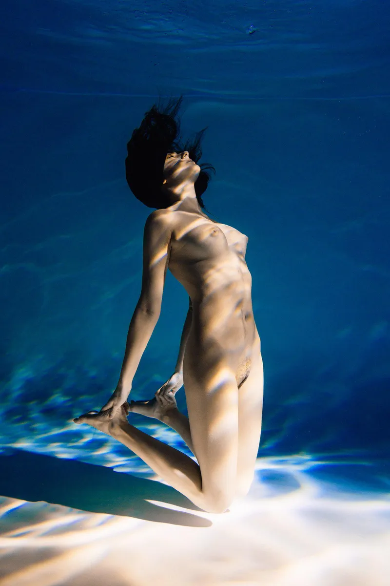 Thumbnail NSFW Fashion Photography by Serhii Kovbasyuk & DeepVisualArt