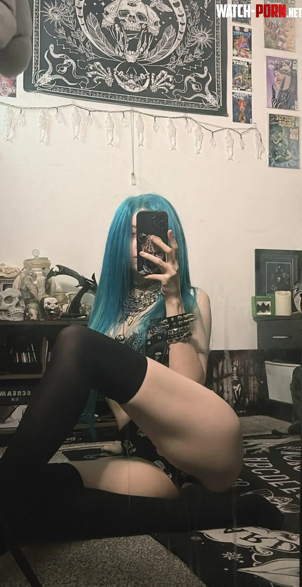 Am I scene gf material? by LivingDeadGothh