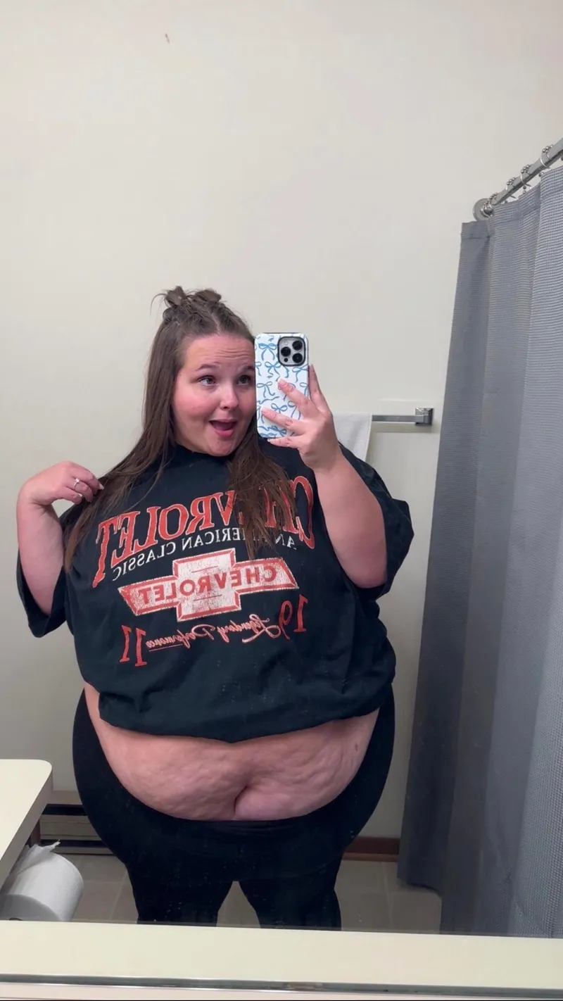 Thumbnail Abbyyglazed: Embracing the Sexiness of a Fat Belly | Ssbbw Beauty
