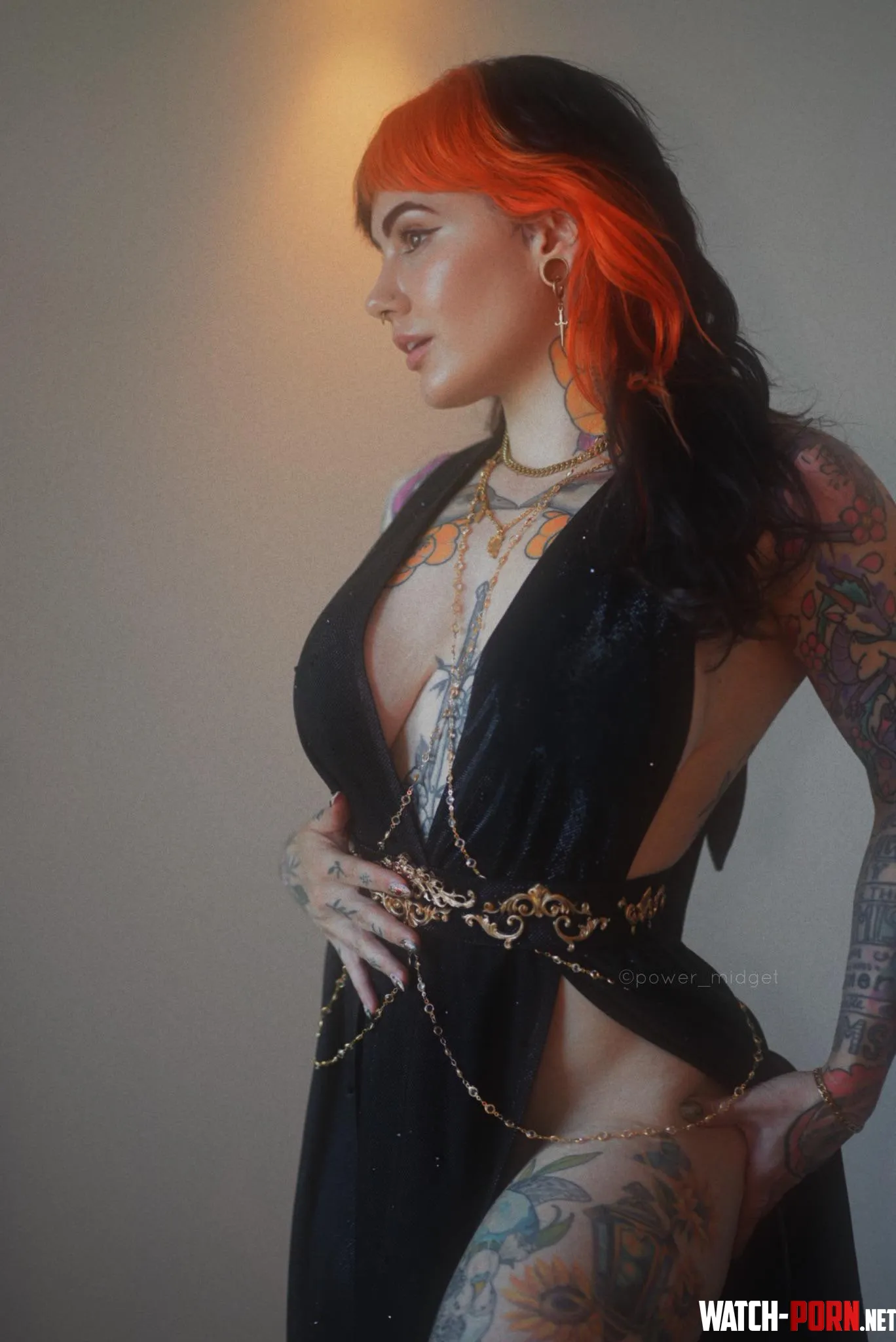 ready to be fucked like the Goddess I am by power_midget
