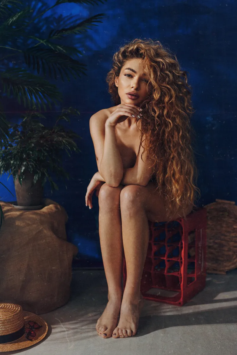 Thumbnail Soft_Pollution_28 Captures Cuba Vibes in Feminine Beauty | LaBeauteFeminine Category