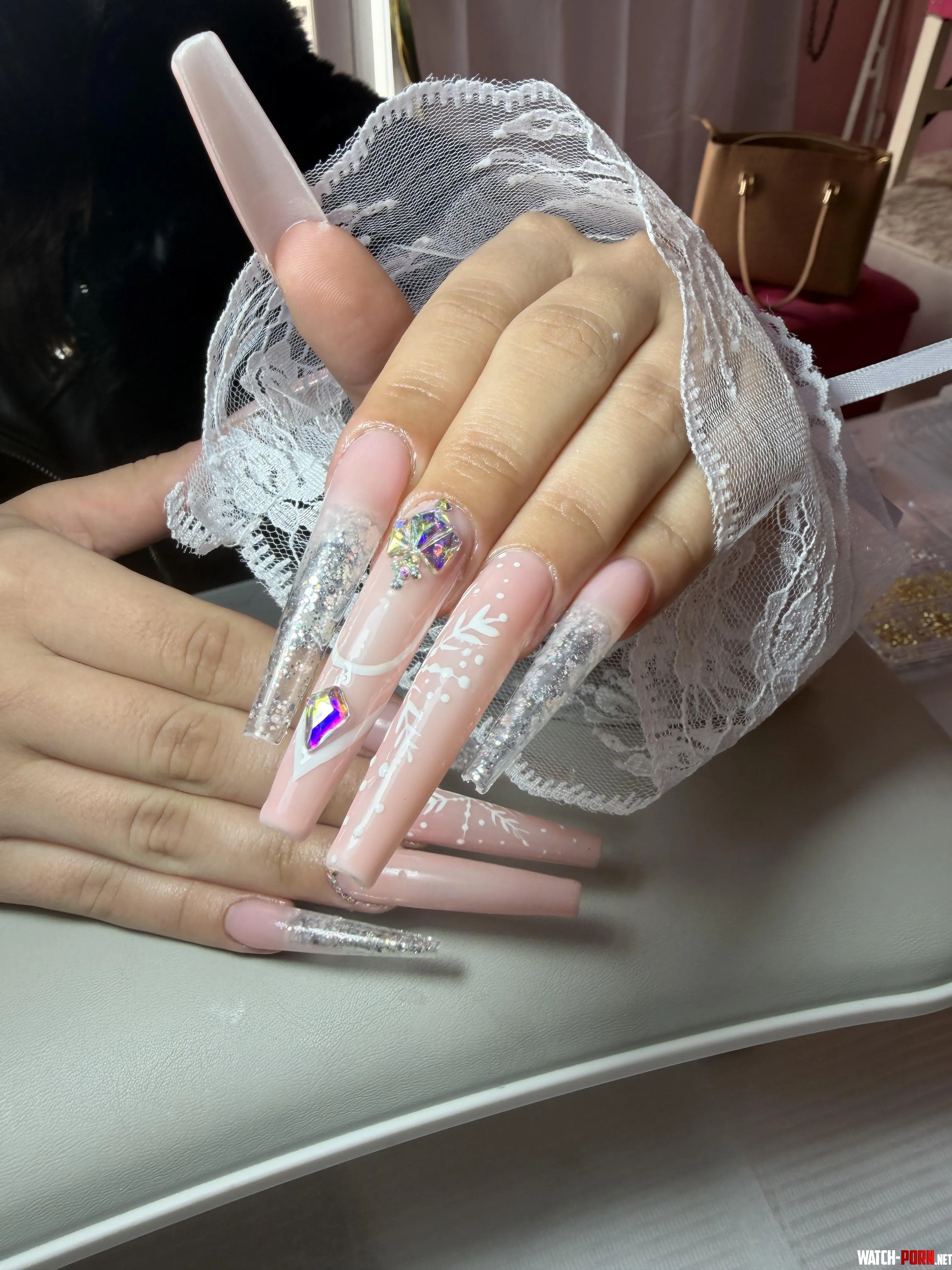 My extra long and sharp nails by fieryjuliet