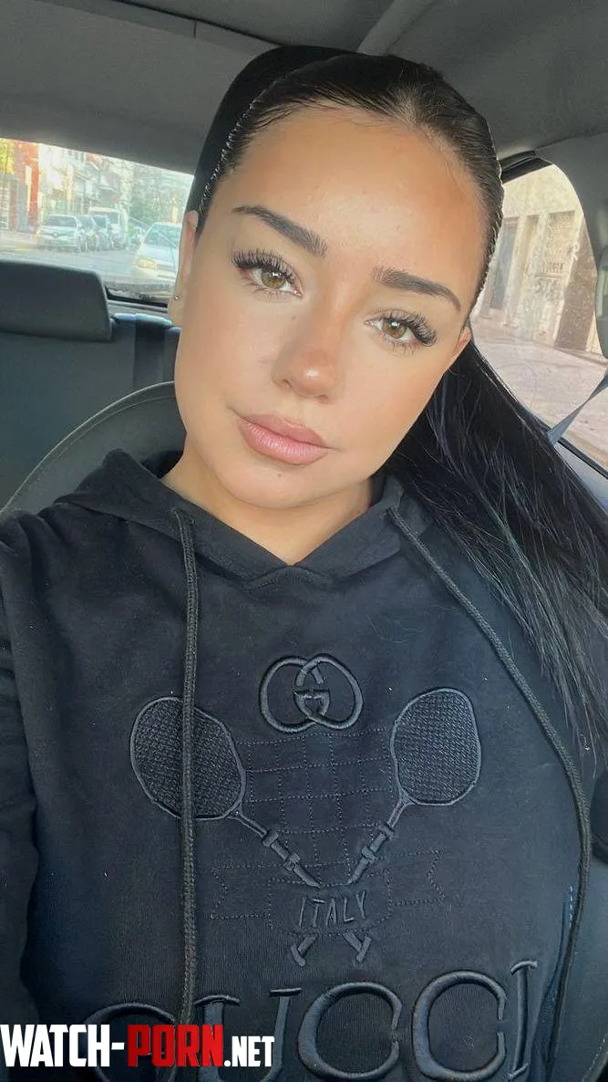 just a lil car selfie by SereneSorceressx