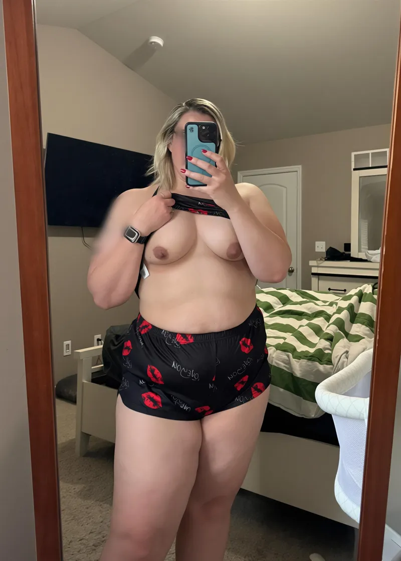 Thumbnail Creamy_Mama: Fun Unleashed When the Hubby's Away in slutwife