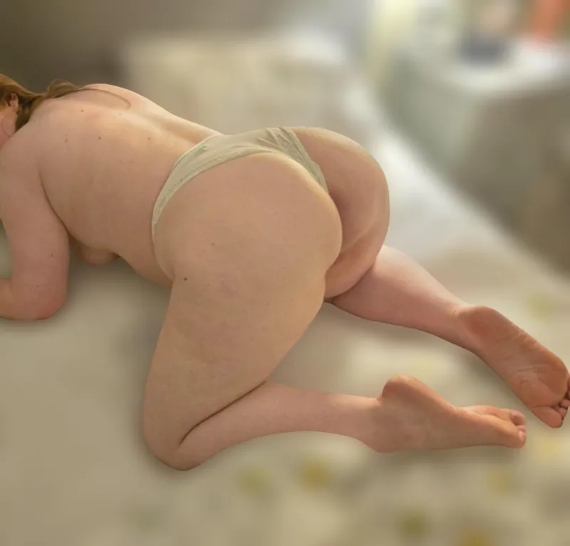 Thumbnail Wife in Need: WifeWantstoPlay by Clones1002
