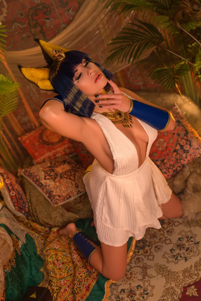 Thumbnail Yuna Kairi Showcases Stunning Ankha Cosplay from Animal Crossing