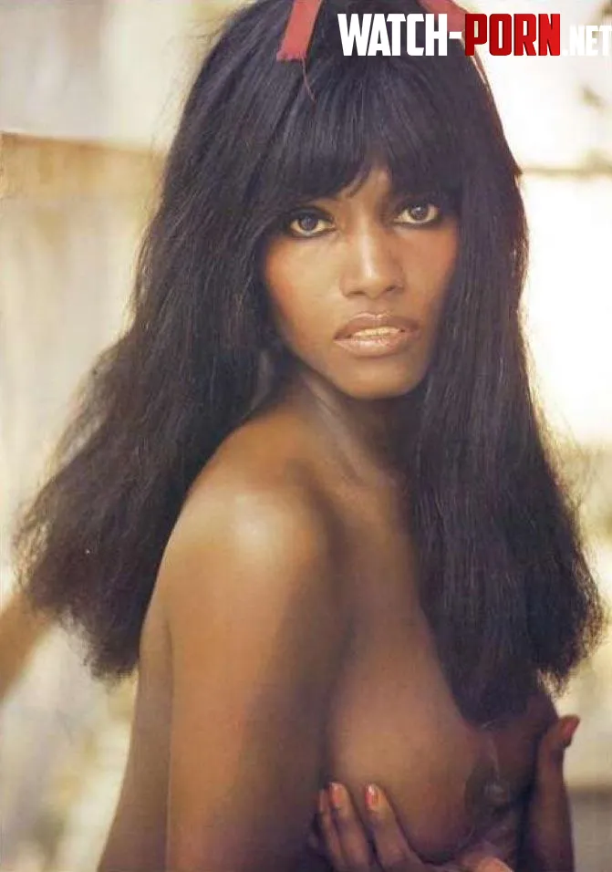 Sylvia Bayo (1985) by UncleSquiffy