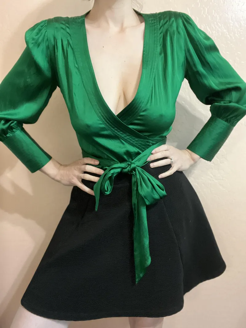 Thumbnail MrsWendolynWard's Appreciation for Fridays in the braless Category