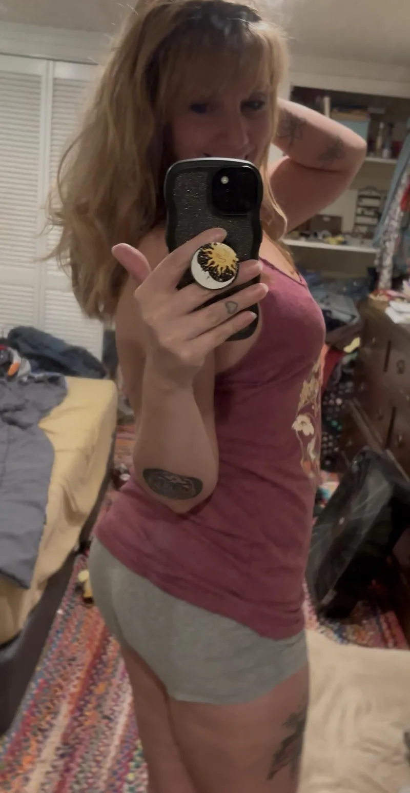 Thumbnail Sassy Ass Sunday MirrorSelfie by NoraVines
