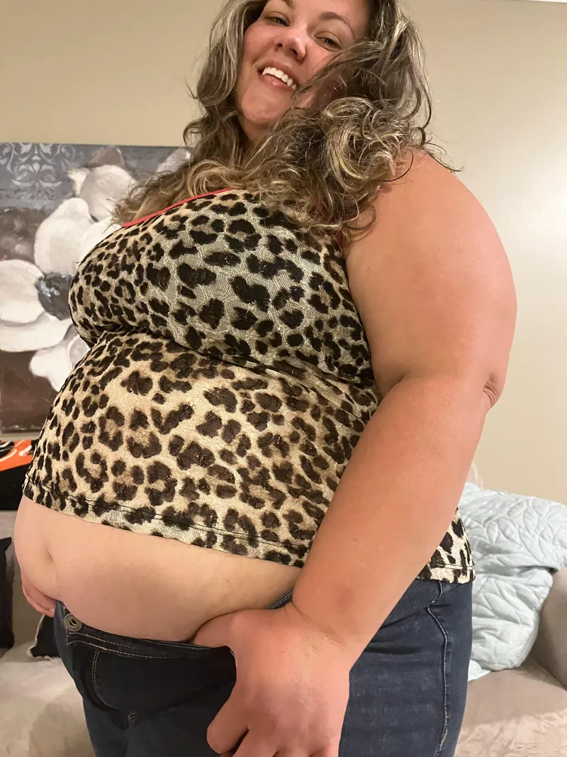 Thumbnail Knxo42's Journey: Watching My Belly Grow