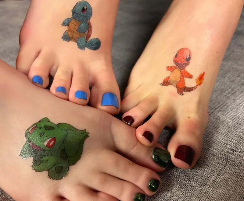 Thumbnail A Decision to Make: Dive into the World of Feet [OC] | GirlsNextDoor_MMJ