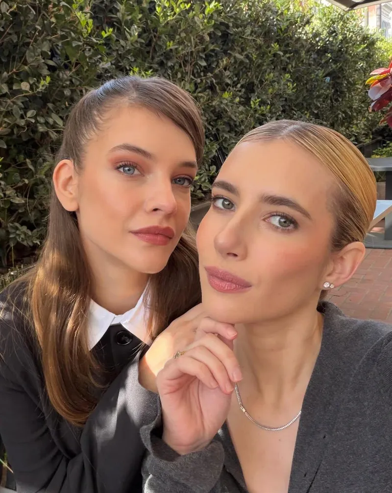 Thumbnail _captain__holt_ Celebrates Beauty: Barbara Palvin and Emma Roberts