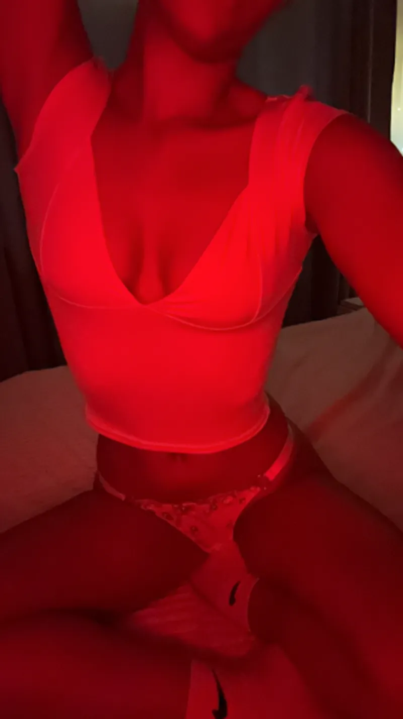 Thumbnail Embracing Sexy Confidence - ChocoCharmChic10 | SexyButNotPorn