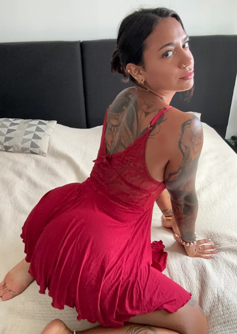 Thumbnail Sujana_torge Captivates in Red Lingerie - All Eyes on Her