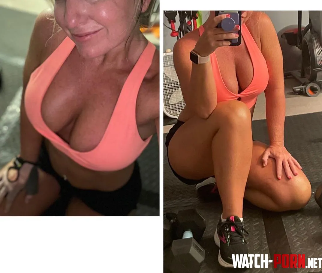 A little post workout sweaty cleavage is on the menu today. Come join me in the shower. by Curvy-Chloe
