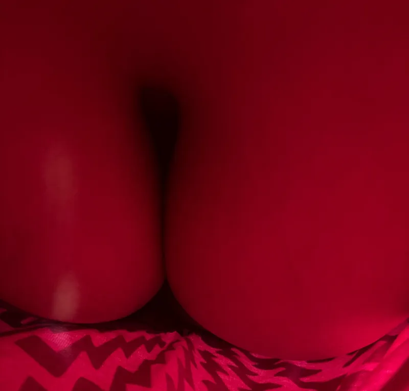 Thumbnail melon_Scientist_5448: Sharing a Sneak Peek in Downblouse