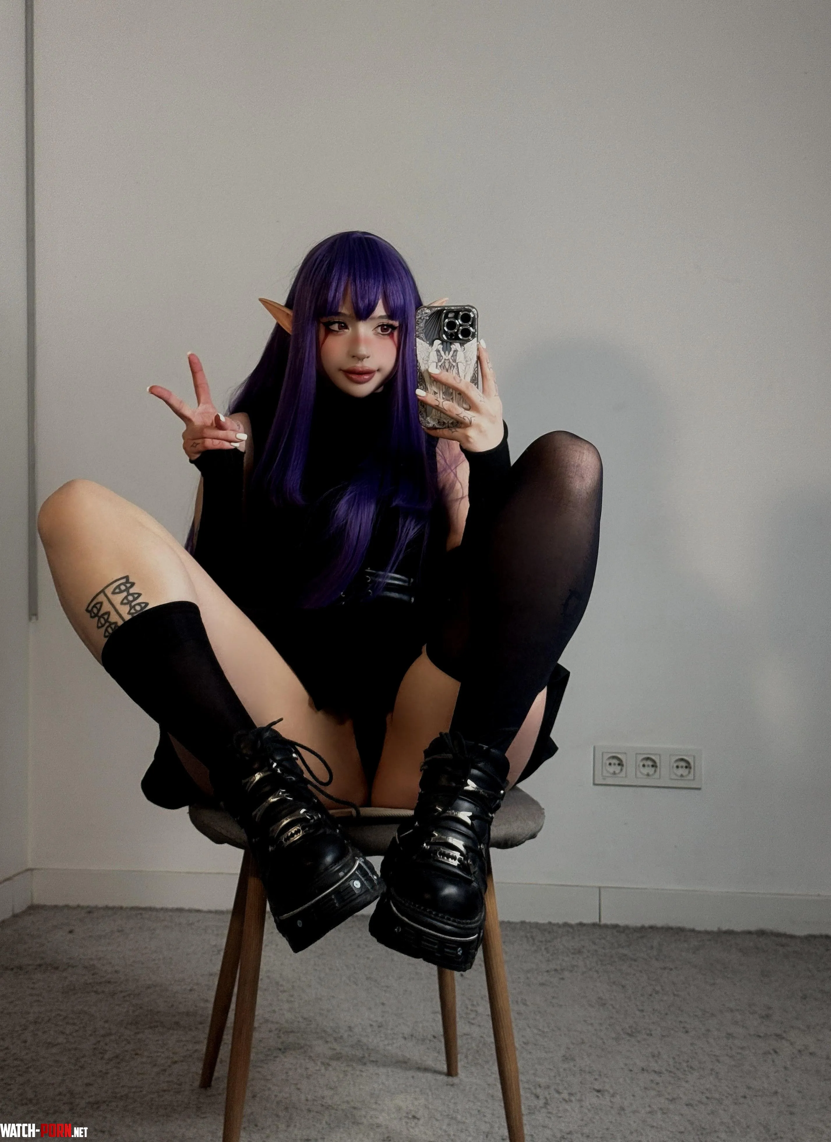 Esil from Solo Leveling by Nana by tastycosplayer