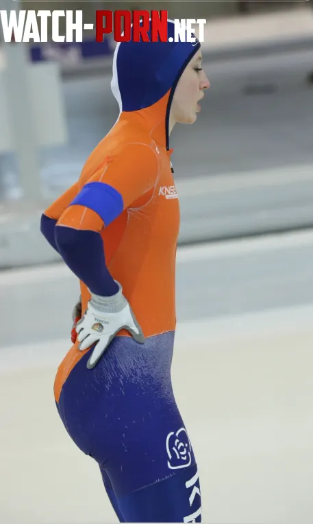Suzanne Schulting ~ Dutch speedskater by Party_Mouse_429