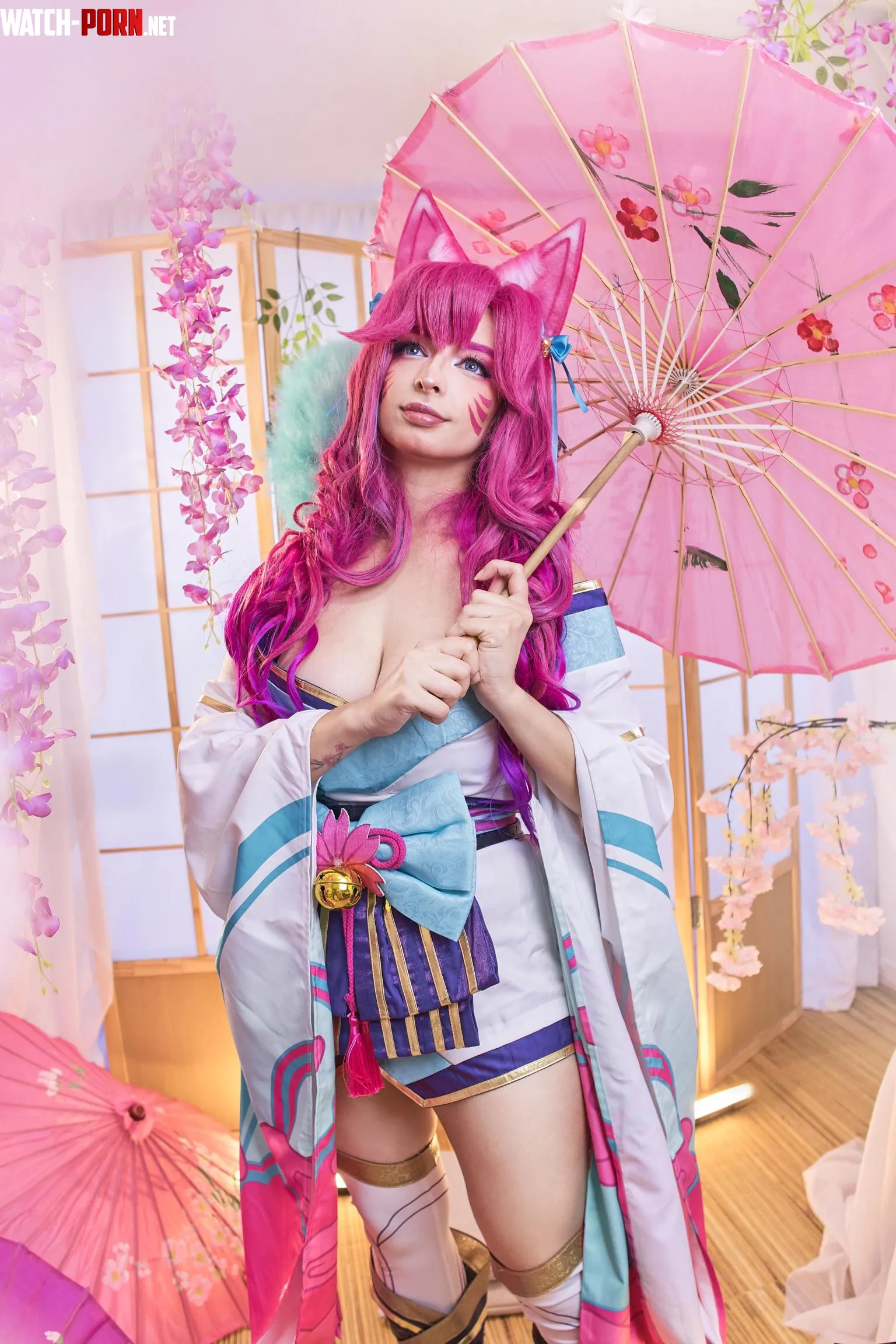 Ahri [League of Legends] (DeewBubbles) by DeewBubbles